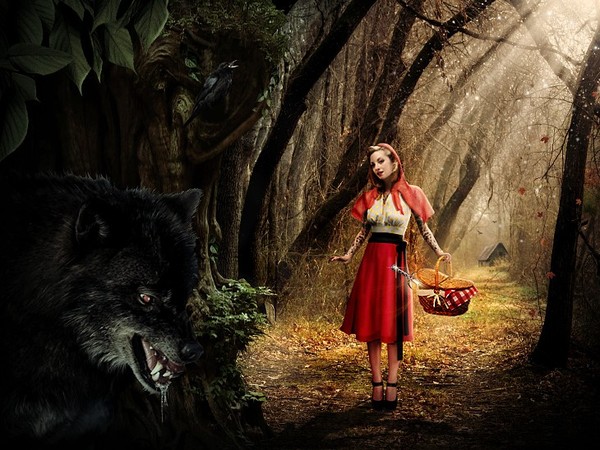 LE CHAPERON ROUGE