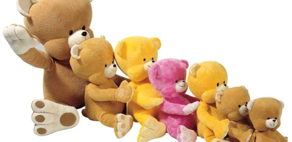 OURS EN PELUCHE