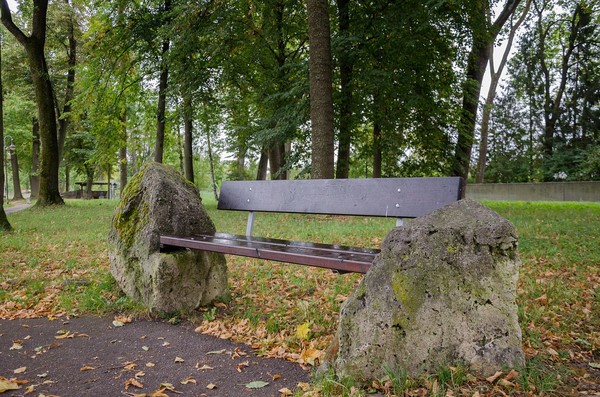 LE BANC 2