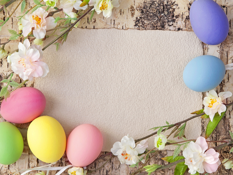 Easter_Background_with_Eggs_and_Spring_Branches.jpg