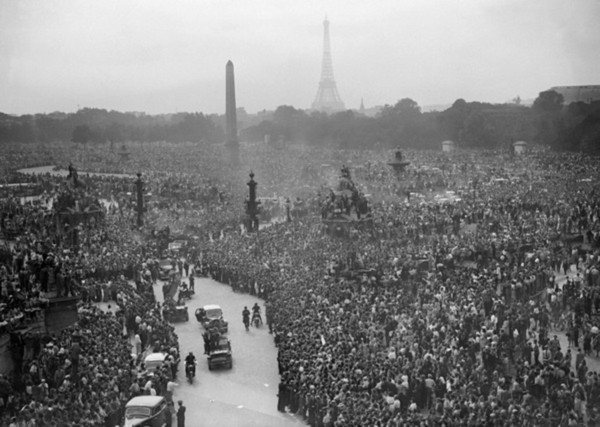 LE 8 MAI (VICTOIRE 1945)