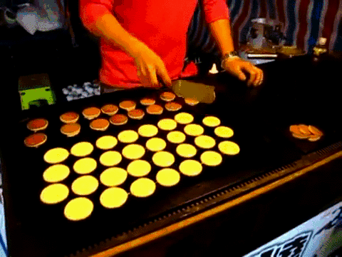 pancake-food-speed-flip-1805180.gif